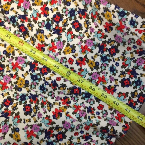 MAGGY LONDON Calf Length Sleeveless Floral Dress w Back Vent Sz 4 - Picture 6 of 15